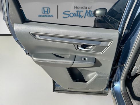 Used 2023 Honda CR-V Sport image 26