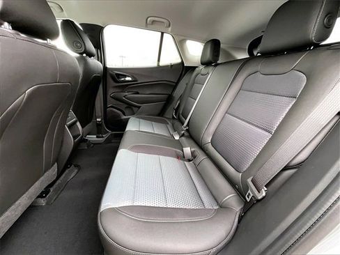 New 2026 Chevrolet Trax LT image 13