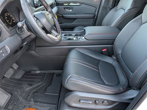 New 2025 Honda Pilot TrailSport image 15