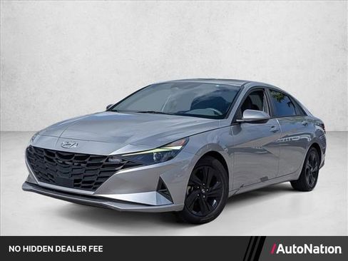 Used 2022 Hyundai Elantra SEL w/ Convenience Package FWD image 1