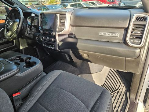 Certified 2019 RAM 2500 Big Horn w/ Night Edition image 19