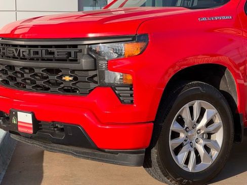 Used 2024 Chevrolet Silverado 1500 Custom image 52