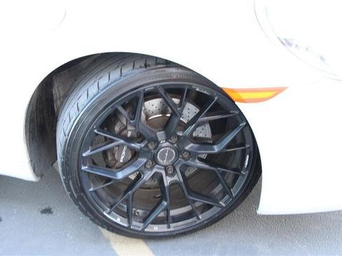 Used 2017 Porsche 911 Carrera image 41