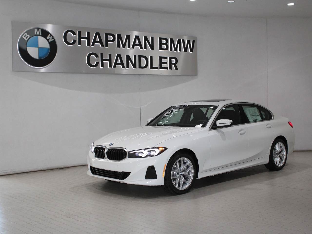Certified 2026 BMW 330i Sedan RWD image 1