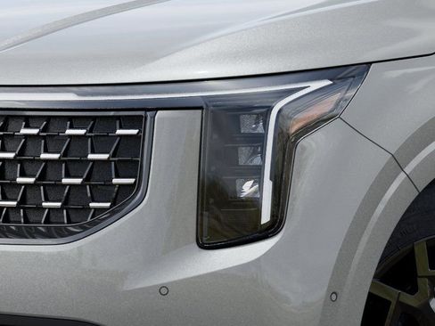 New 2026 Kia Carnival SX w/ SX Dark Edition Package FWD image 10
