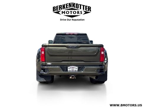 Used 2023 Chevrolet Silverado 3500 High Country AWD/4WD image 4