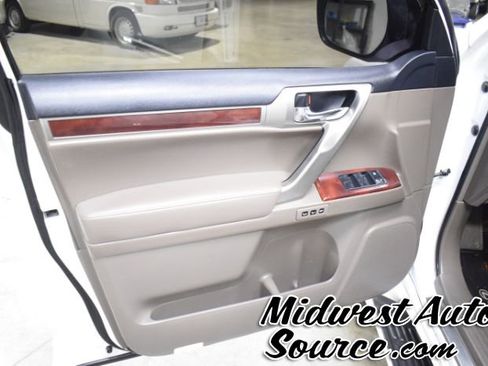 Used 2013 Lexus GX 460 w/ Comfort Plus Pkg AWD/4WD image 11