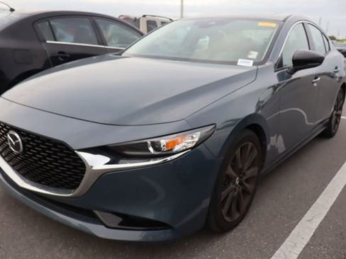 Used 2023 MAZDA MAZDA3 s FWD image 4