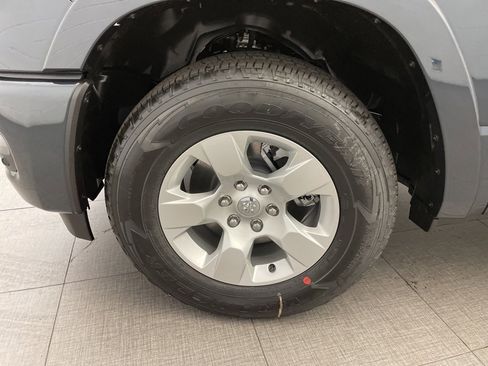 New 2025 RAM 1500 Big Horn image 10