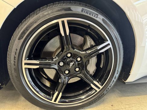 Used 2021 Ford Mustang GT Premium w/ Equipment Group 401A image 22