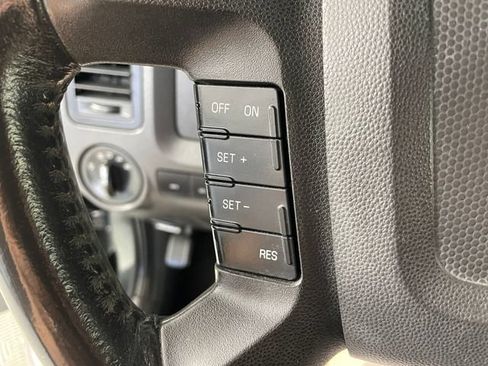 Used 2009 Ford Escape XLT AWD/4WD image 11