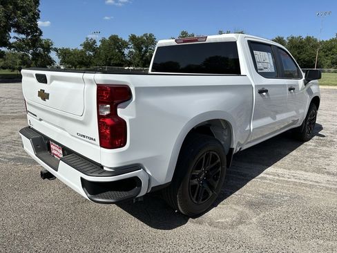 New 2025 Chevrolet Silverado 1500 Custom image 6