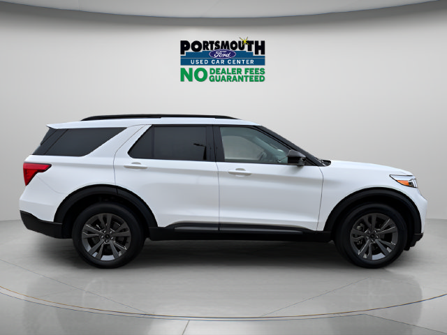Used 2023 Ford Explorer XLT w/ Equipment Group 202A AWD/4WD image 6