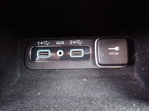 Used 2020 Jeep Grand Cherokee High Altitude AWD/4WD image 23