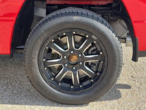 Used 2021 RAM 1500 Big Horn image 30