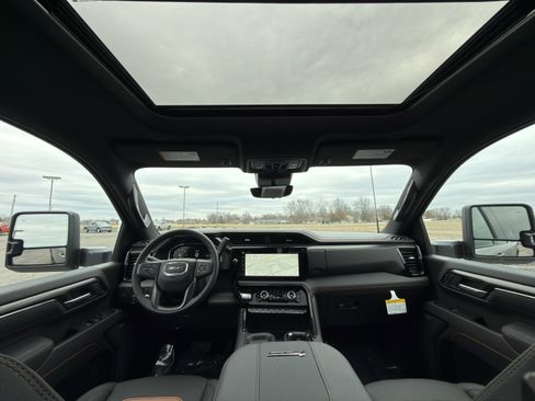 New 2026 GMC Sierra 2500 AT4 w/ AT4 Premium Plus Package image 29