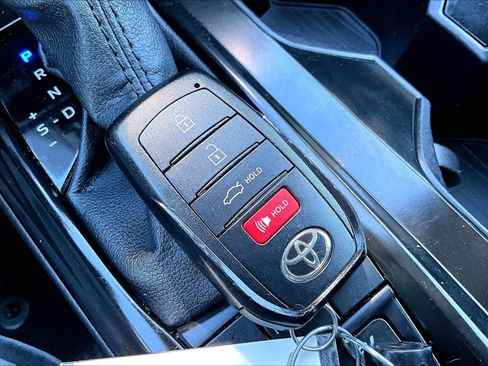 Used 2025 Toyota Camry LE FWD image 14