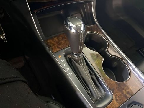 Used 2014 Chevrolet Impala LT FWD image 38