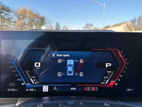 Used 2025 BMW M3 Competition w/ M Carbon Exterior Package image 35