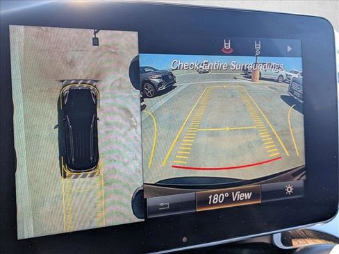 Used 2017 Mercedes-Benz GLC 300 4MATIC image 13