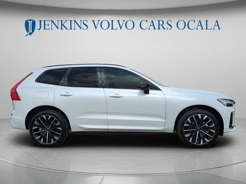 New 2026 Volvo XC60 B5 Ultra w/ Protection Package Premier AWD/4WD image 2
