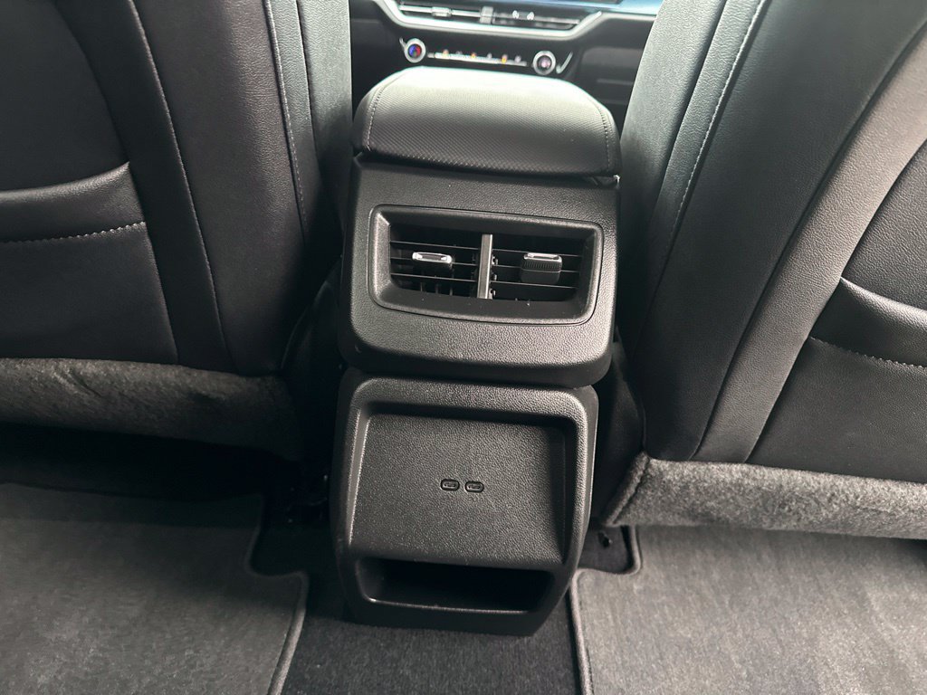 Certified 2024 Chevrolet Equinox EV LT AWD/4WD image 26