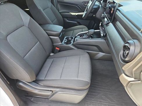 Used 2024 Chevrolet Colorado W/T w/ WT Convenience Package II RWD image 26