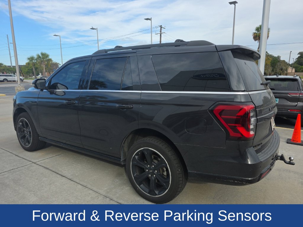 Used 2023 Ford Expedition Limited RWD image 6