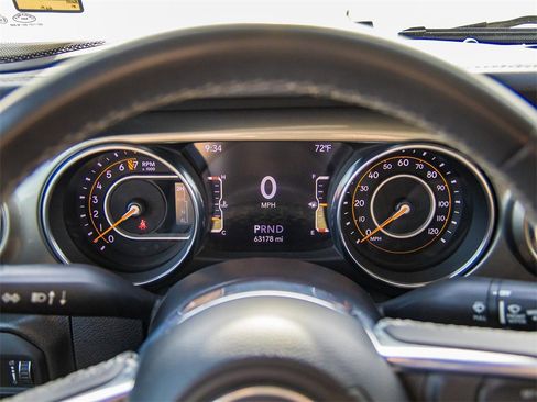 Used 2023 Jeep Gladiator Overland image 35