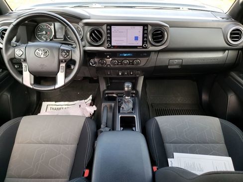 Used 2023 Toyota Tacoma TRD Sport image 12