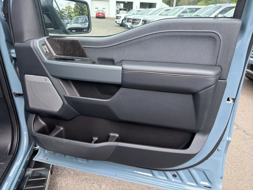 Used 2023 Ford F150 Lariat AWD/4WD image 14