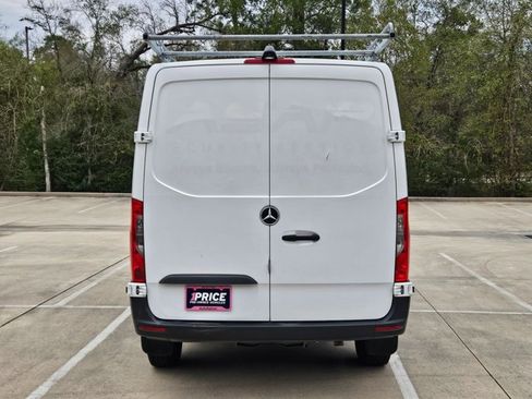 Used 2019 Mercedes-Benz Sprinter 144 image 6