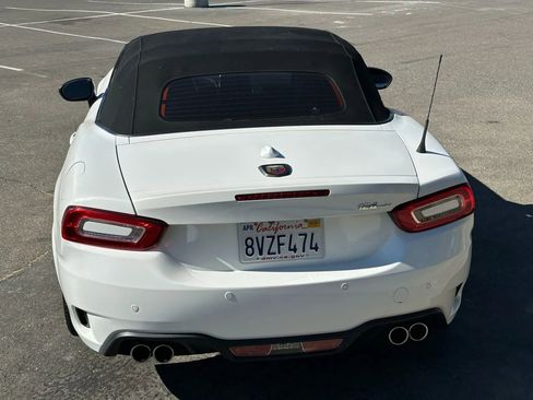 Used 2020 FIAT 124 Spider Abarth w/ Convenience Group image 4