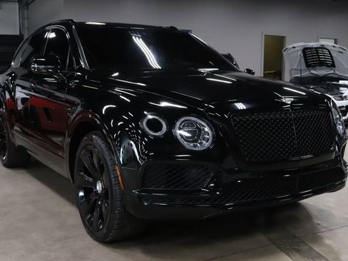 Used 2020 Bentley Bentayga Design Series image 7