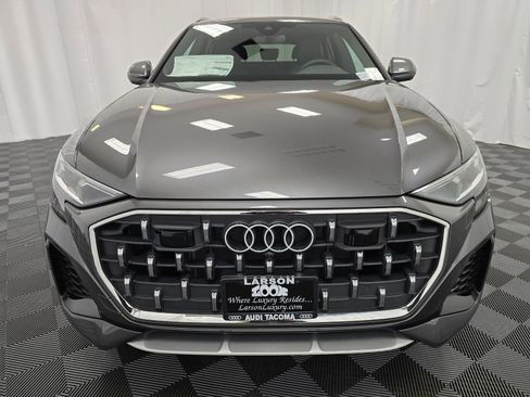 Used 2025 Audi Q8 Premium Plus w/ Premium Plus Package image 9