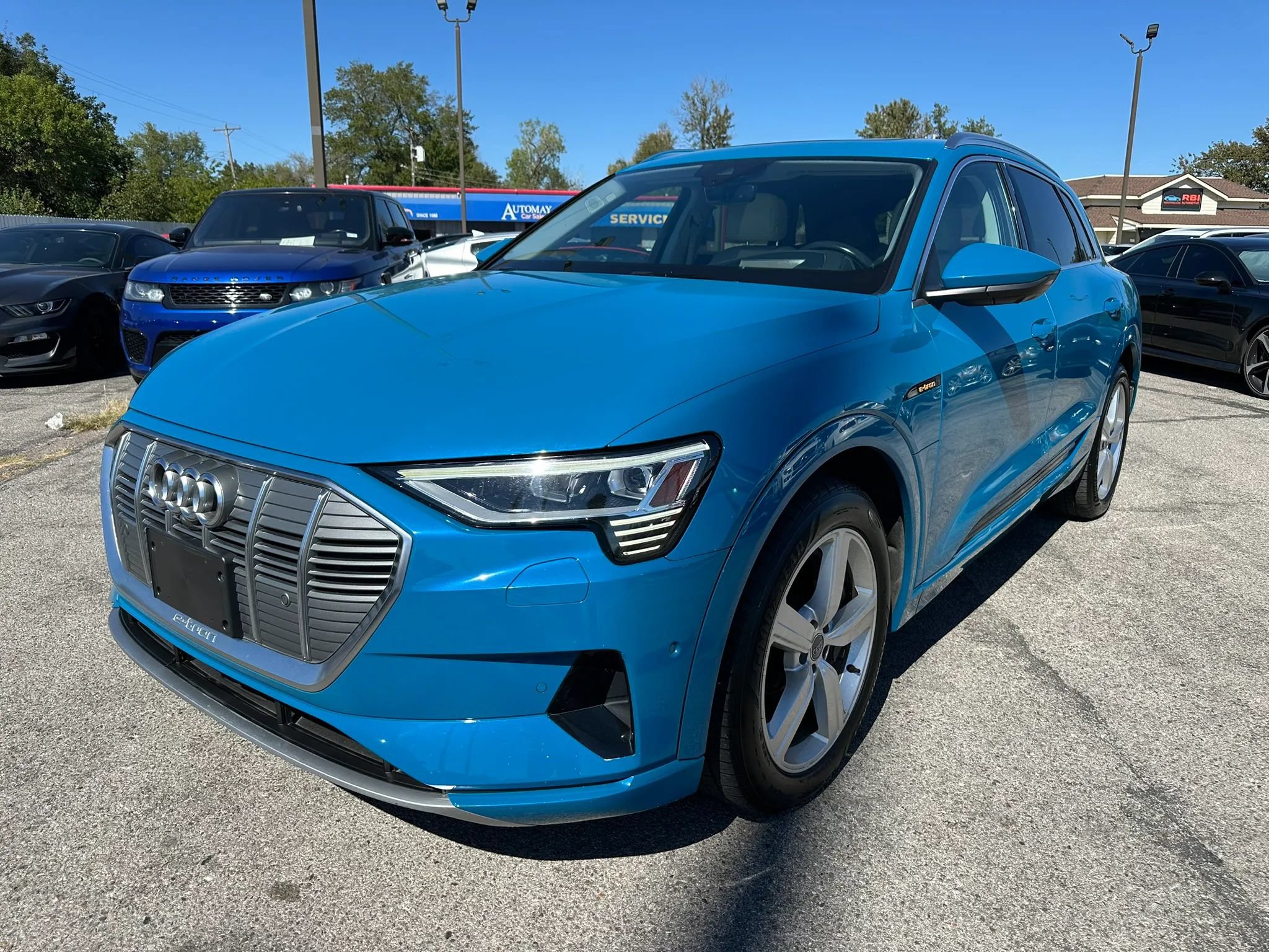 Used 2019 Audi e-tron Prestige AWD/4WD image 33