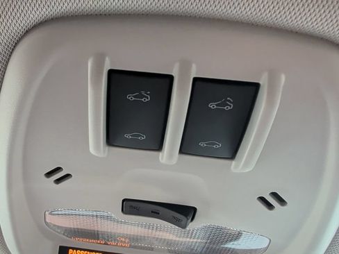 New 2026 Chevrolet Trax ACTIV w/ Sunroof Package FWD image 23