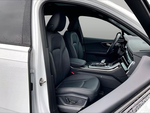 Certified 2025 Audi Q7 2.0T Premium Plus w/ Premium Plus Package AWD/4WD image 15