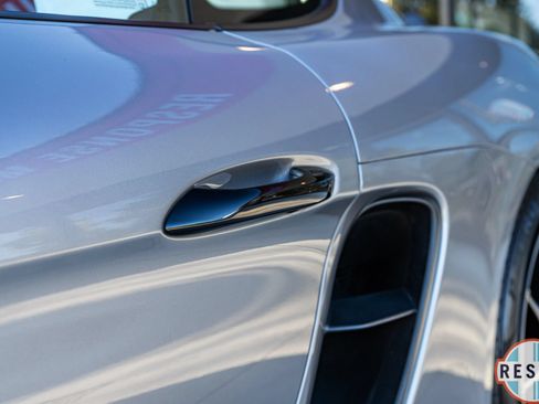 Used 2023 Porsche 718 Cayman GTS RWD image 24