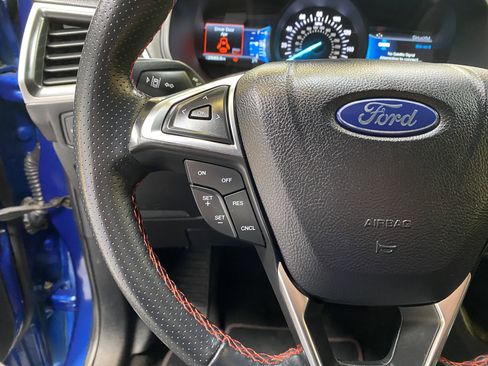 Used 2024 Ford Edge ST-Line image 33