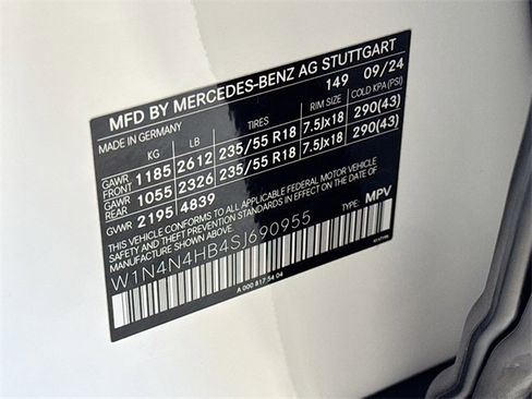 Certified 2025 Mercedes-Benz GLA 250 4MATIC image 32