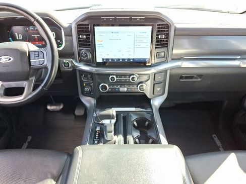 Used 2021 Ford F150 Lariat w/ Equipment Group 502A High image 16