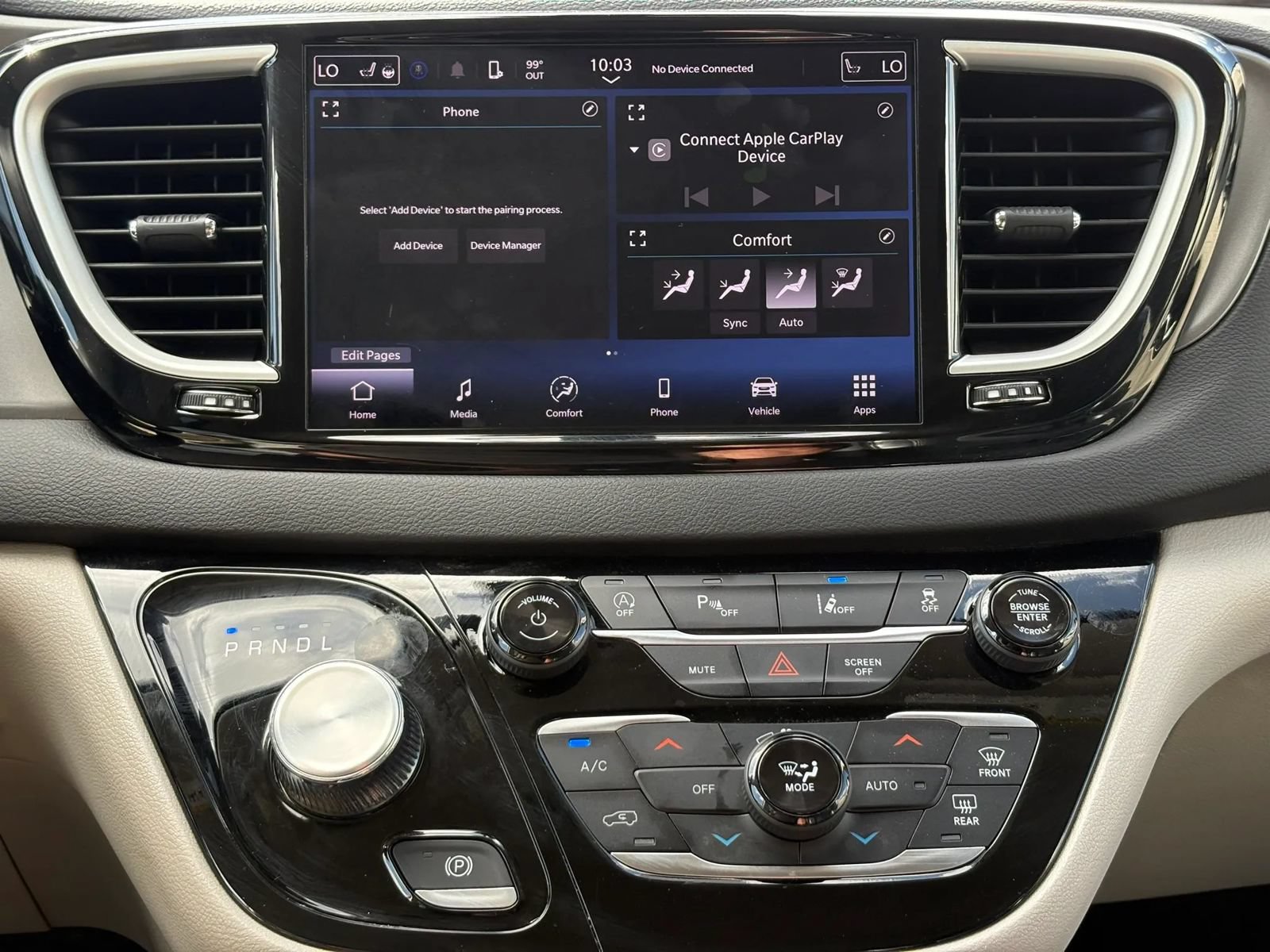 Used 2024 Chrysler Pacifica Touring-L FWD image 24