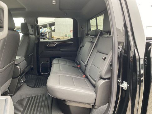 Used 2025 Chevrolet Silverado 1500 LT w/ All Star Edition Plus image 25