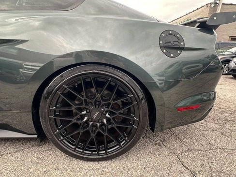Used 2015 Ford Mustang GT w/ GT Performance Package RWD image 29