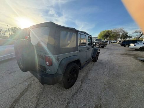 Used 2015 Jeep Wrangler Unlimited Sport w/ Quick Order Package 24S image 6