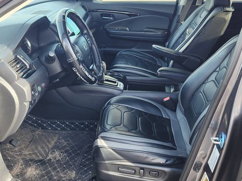 Used 2019 Honda Ridgeline RTL-E image 14