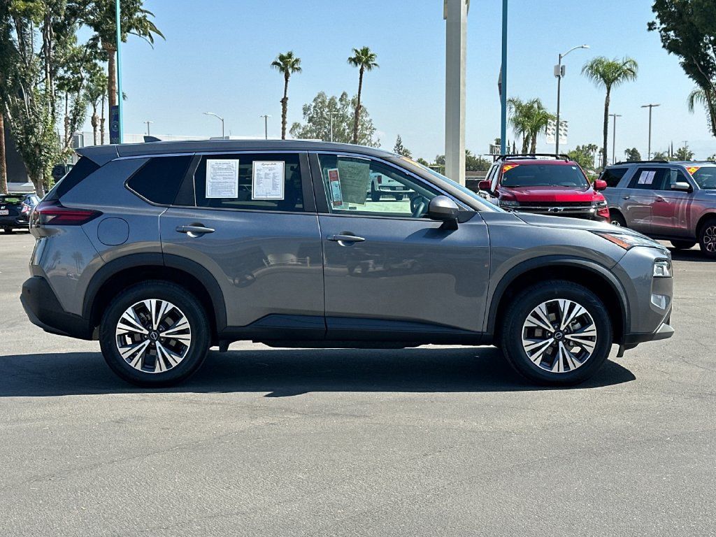 Used 2023 Nissan Rogue SV FWD image 6