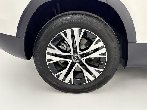 Certified 2026 Mercedes-Benz GLB 250 image 33