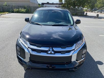 New 2025 Mitsubishi Outlander Sport ES
